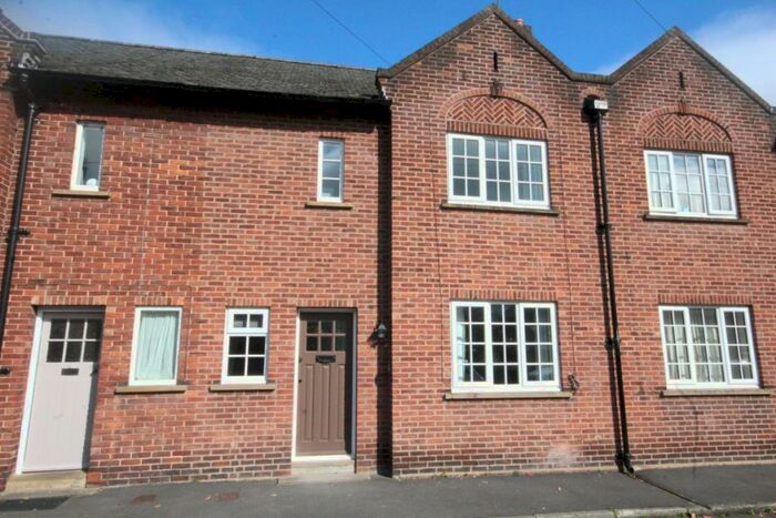 2 Bedroom House To Rent In Ebury Place, Chester, CH4
