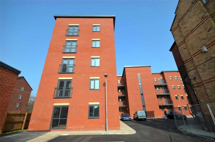 3 Bedroom Apartment To Rent In F Wilbraham Court Two, Fallowfield, Manchester, M14