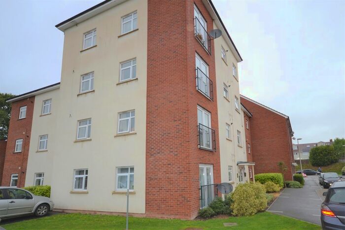 2 Bedroom Flat To Rent In Thursby Walk, Exeter EX4