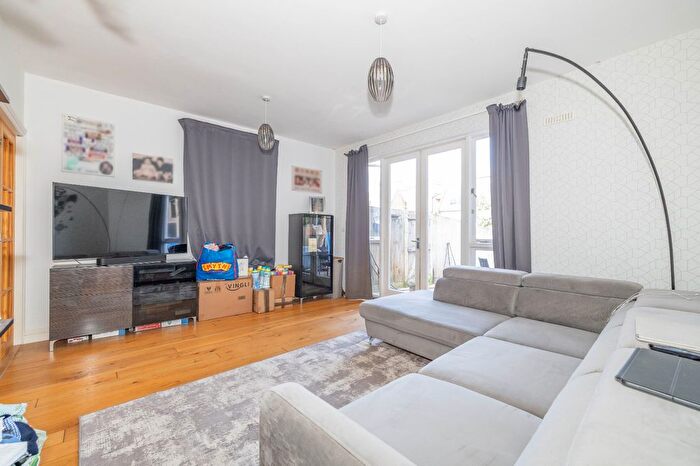2 Bedroom Bungalow For Sale In Barton Mill Road, Canterbury, Kent, CT1