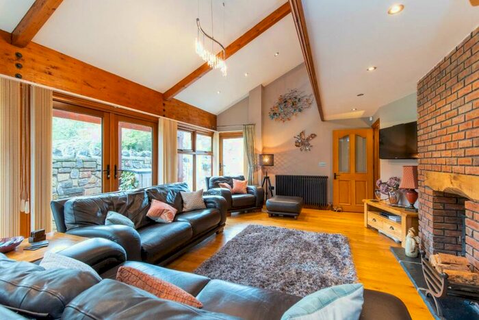 5 Bedroom Detached Bungalow For Sale In Main Road, Cleeve, BS49