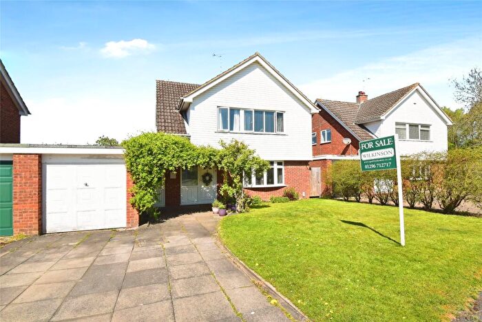 4 Bedroom Detached House For Sale In Oakway, Winslow, MK18