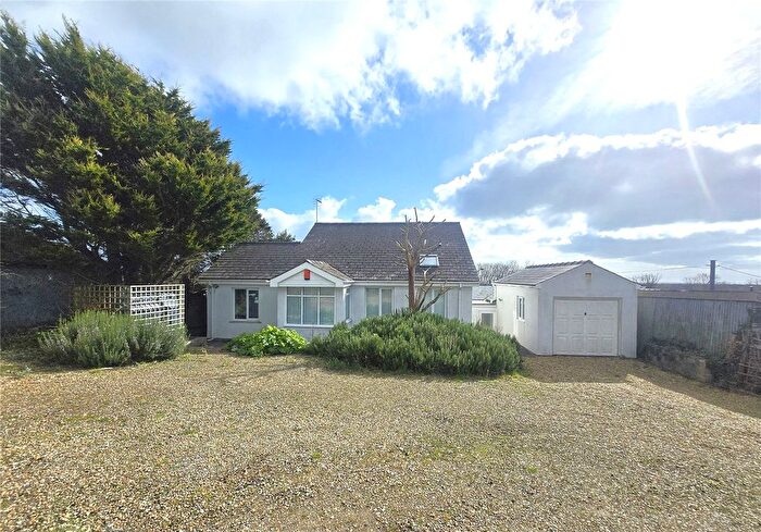 4 Bedroom Detached House For Sale In Trewent Hill, Freshwater East, Pembroke, Pembrokeshire, SA71