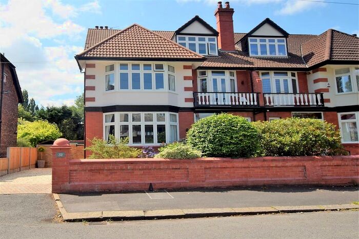 5 Bedroom Semi-Detached House To Rent In Old Broadway, Didsbury, Manchester, M20