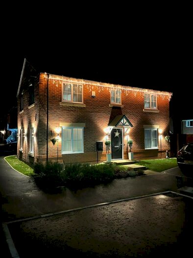 4 Bedroom House To Rent In Gisburn Court, Leyland, PR25