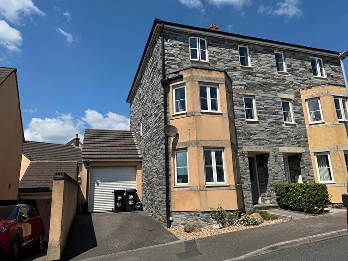 4 Bedroom Semi Detached House For Sale In Larcombe Road, St. Austell, PL25