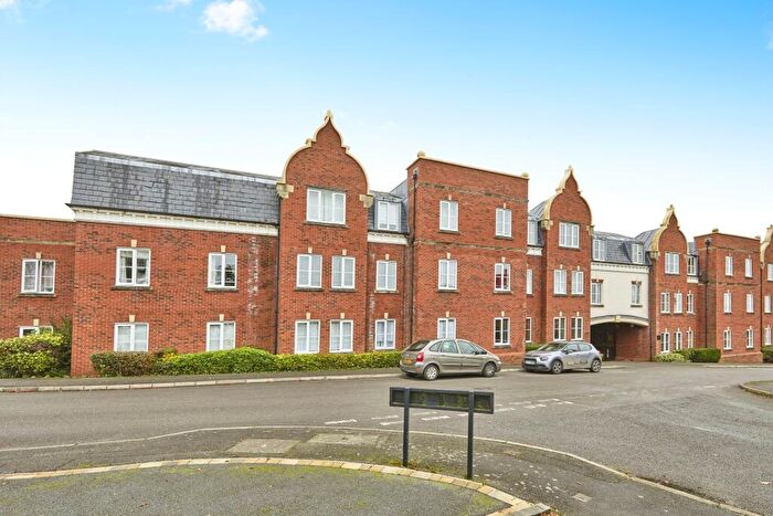 2 Bedroom Flat For Sale In Duesbury Place, Mickleover, Derby, Derbyshire, DE3