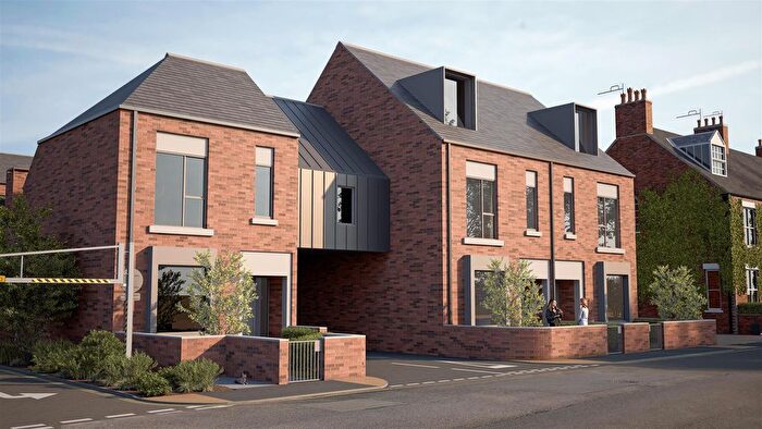 3 Bedroom Town House For Sale In Grayburn Mews, Grayburn Lane, Beverley, HU17