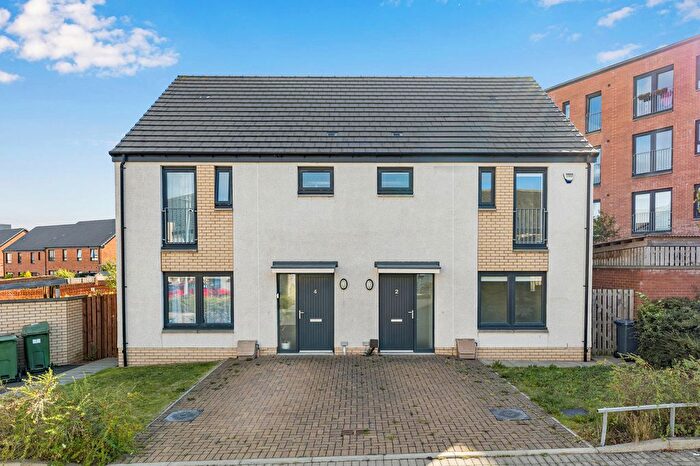 3 Bedroom Semi-detached House For Sale In Bluebell Terrace, Craigmillar, Edinburgh, EH16