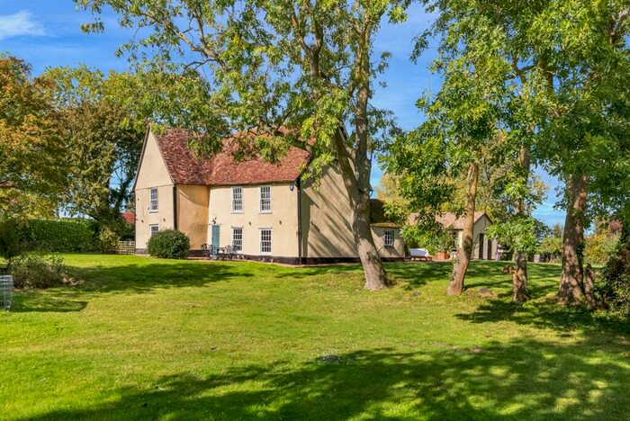 4 Bedroom Detached House For Sale In Green End Farm House, Green End, Pertenhall, MK44
