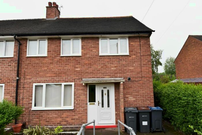 3 Bedroom Semi-Detached House To Rent In Lutley Grove, Birmingham, West Midlands, B32