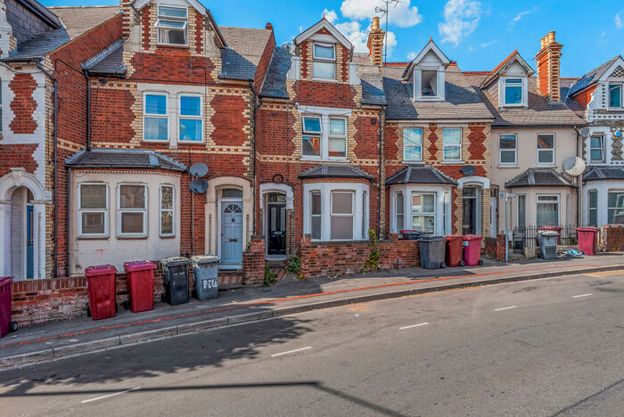 Studio To Rent In Pell Street, Reading, Berkshire, RG1