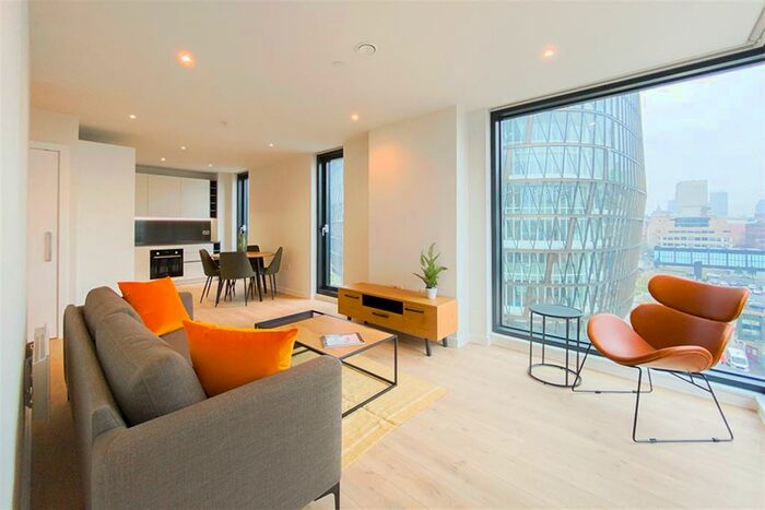 2 Bedroom Apartment To Rent In The Gate, Meadowside, M4