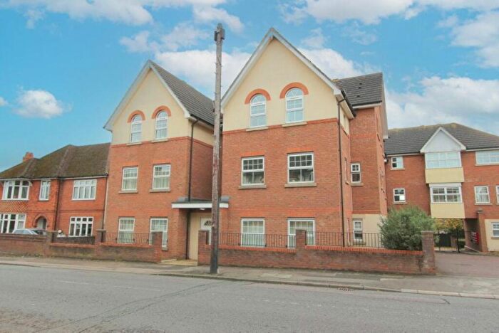 2 Bedroom Flat To Rent In Langtry Court, Leighton Buzzard, LU7