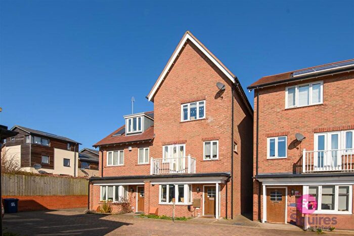 4 Bedroom Semi-Detached House To Rent In David Wildman Lane, Mill Hill, NW7