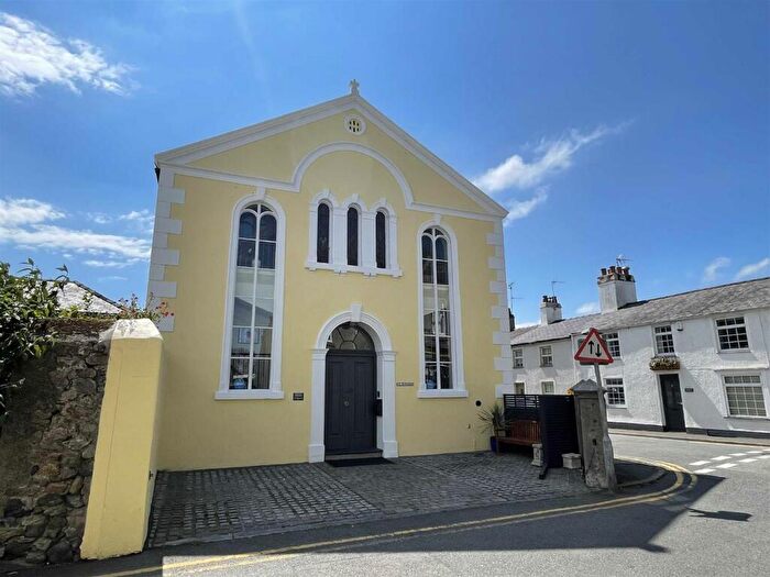 3 Bedroom Semi-Detached House For Sale In Steeple Lane, Beaumaris, LL58