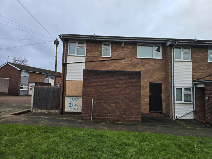 2 Bedroom End Of Terrace House For Sale In Peter Place, Crewe, Cheshire, CW1