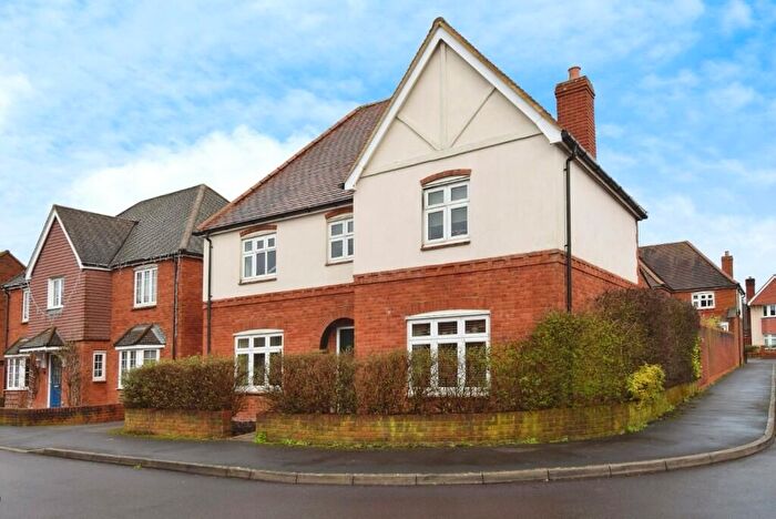 4 Bedroom Property To Rent In Barnard Field, Salisbury, SP4