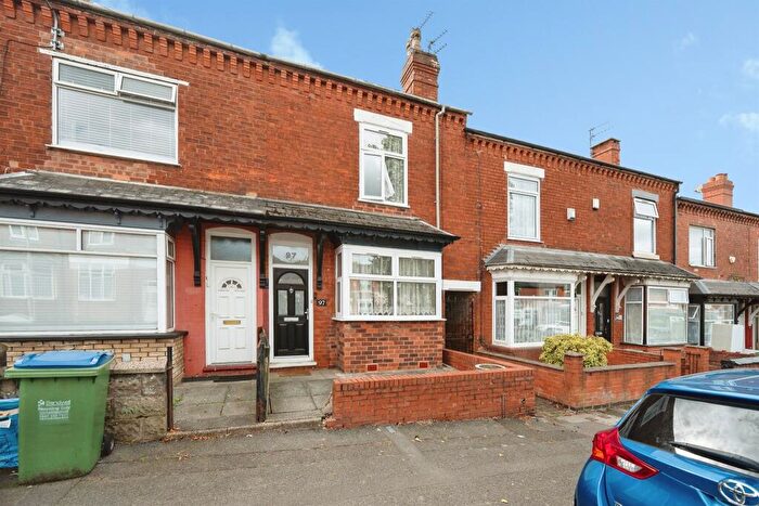3 Bedroom Terraced House For Sale In Rawlings Road, Smethwick, B67