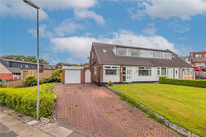 3 Bedroom Semi-Detached House For Sale In Clayfield Drive, Norden, Rochdale, OL11
