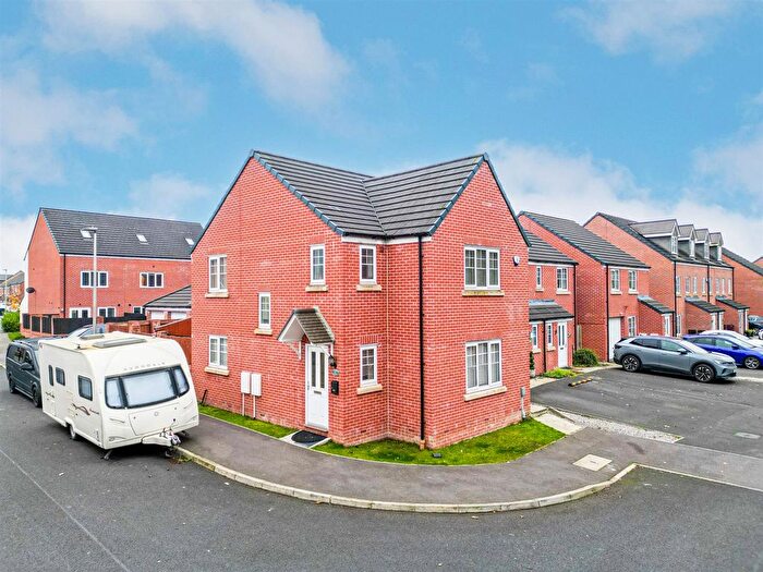 3 Bedroom Detached House For Sale In Bowden Green Drive, Leigh, WN7