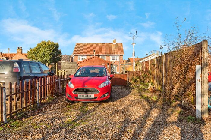 2 Bedroom Semi-detached House For Sale In Pople Street, Wymondham, Norfolk, NR18