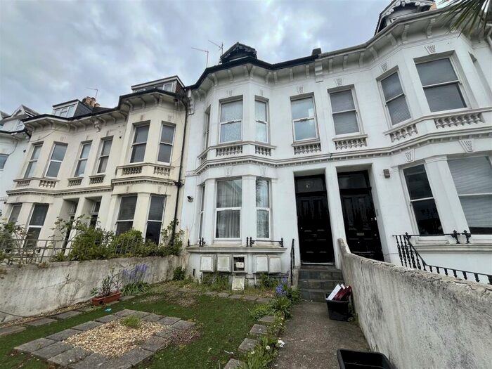 Flat To Rent In Preston Road, Brighton, BN1