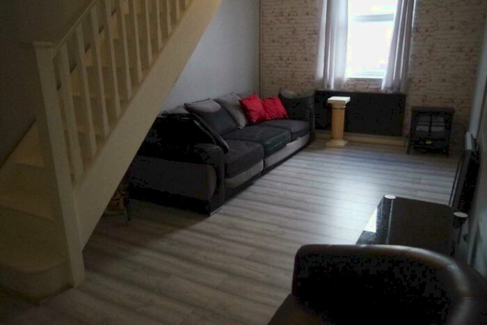 1 Bedroom Flat To Rent In Lee Lane, Horwich, BL6