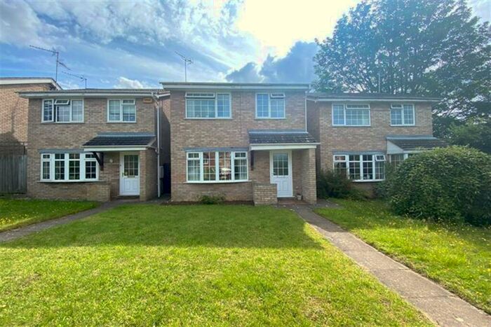 3 Bedroom Detached House To Rent In Badgers Way, The Badgers, Buckingham, Buckingham, MK18