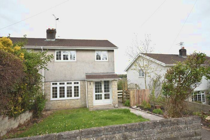 3 Bedroom Semi-Detached House To Rent In , Geraints Way, Cowbridge, Vale Of Glamorgan, CF71