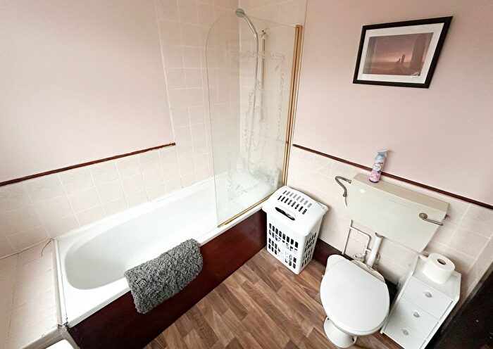 2 Bedroom End Of Terrace House For Sale In Red Lion Street, Redcar, TS10