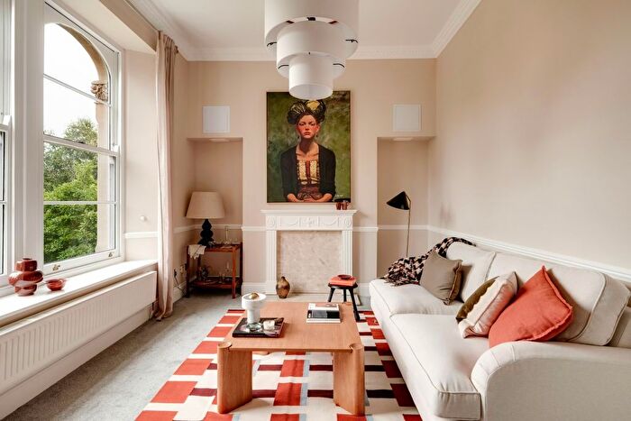 2 Bedroom Flat For Sale In Pembroke Road, Clifton, Bristol, BS8