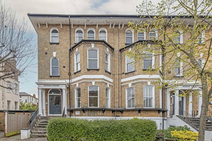 3 Bedroom Flat To Rent In Grove Road, Surbiton, KT6