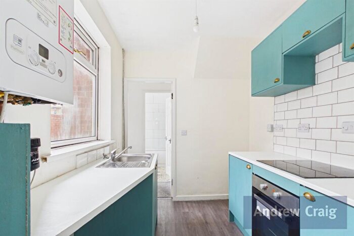 2 Bedroom Flat For Sale In Leighton Street, South Shields, NE33