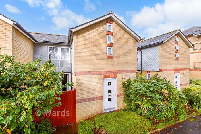 2 Bedroom Terraced House For Sale In Priory Courtyard, Ramsgate, Kent, CT11