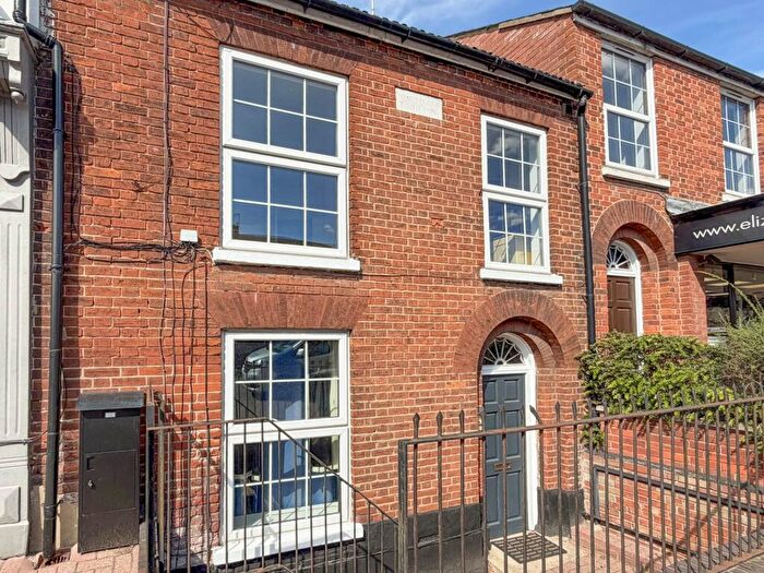 3 Bedroom Flat For Sale In Norwich, Norfolk, NR2