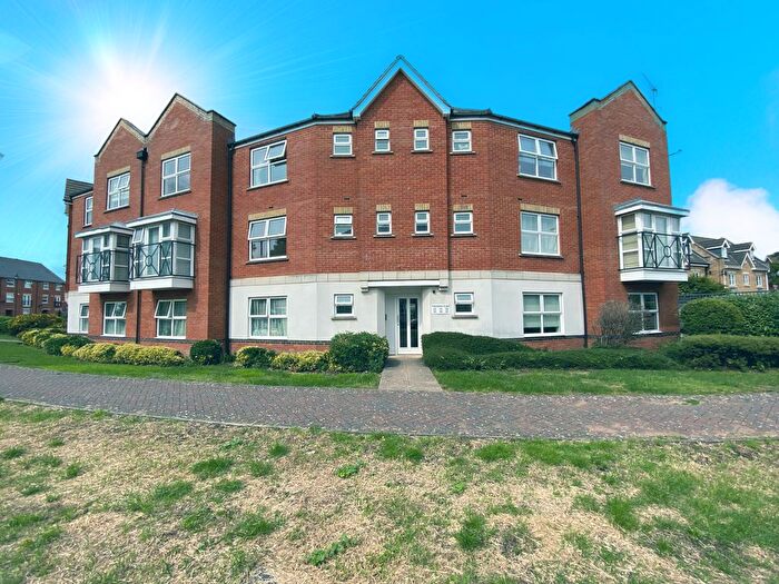 2 Bedroom Flat To Rent In Dartford, Kent, DA2