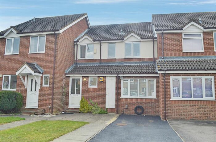 3 Bedroom Terraced House To Rent In Columbia Avenue, Eastcote, HA4