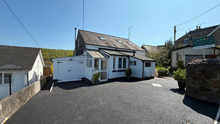 3 Bedroom Detached House For Sale In School Road, Ermington, Ivybridge, PL21