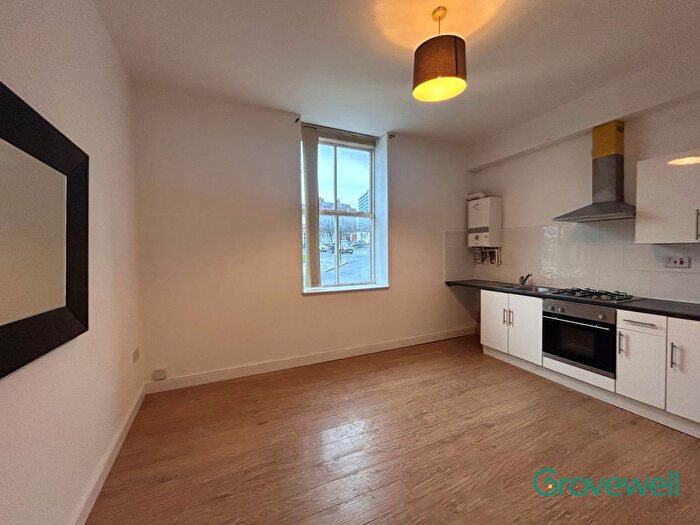 1 Bedroom Flat To Rent In Waterloo Road, Stockport, SK1