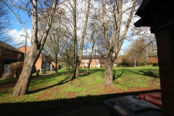 1 Bedroom Maisonette To Rent In Rosedale, Houghton Regis, Dunstable, Bedfordshire, LU5