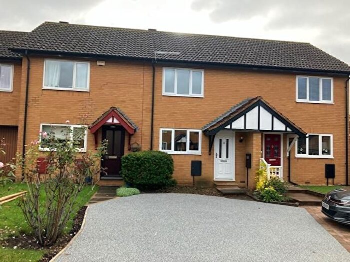 2 Bedroom Property To Rent In Sullivan Crescent, Milton Keynes, MK7