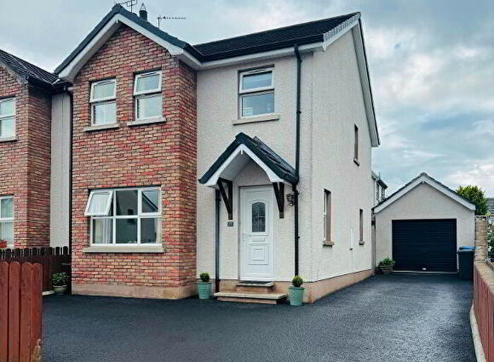 3 Bedroom Semi-Detached House For Sale In Berryfields Park, Ballymoney, BT53