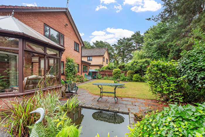 4 Bedroom Detached House For Sale In Sandford, Wareham, Dorset, BH20