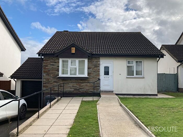 2 Bedroom Detached Bungalow For Sale In Meadow Rise, Teignmouth, TQ14
