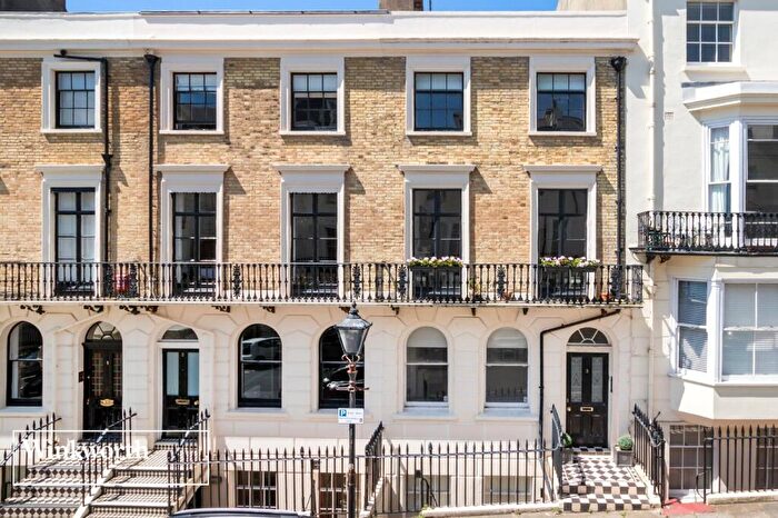 2 Bedroom Maisonette For Sale In Belgrave Place, Brighton, East Sussex, BN2