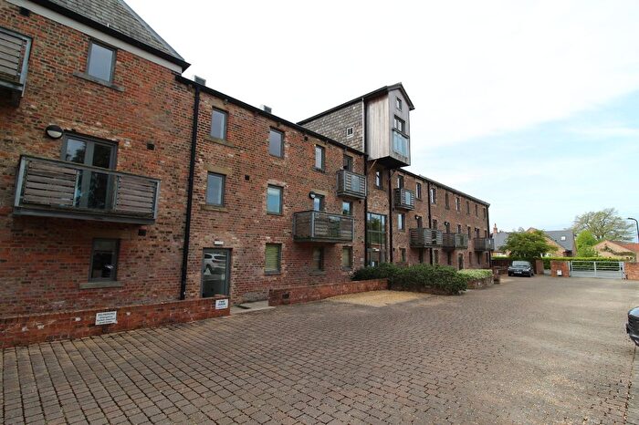 2 Bedroom Flat To Rent In Flat, The Maltings, Waterside, Langthorpe, Boroughbridge, YO51