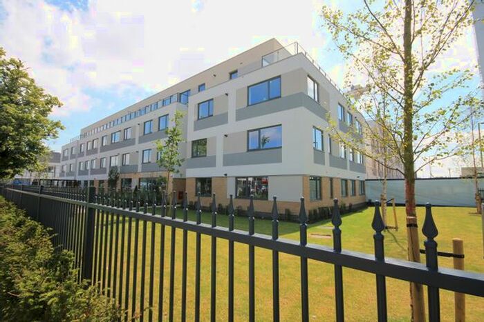 1 Bedroom Flat To Rent In Town Lane, Town Lane, Stanwell, Middlesex, TW19