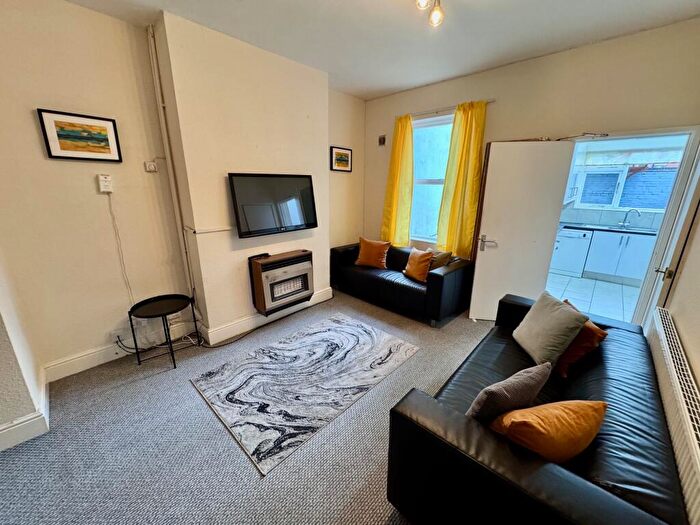 7 Bedroom Town House To Rent In Castle Boulevard, City Centre, NG7