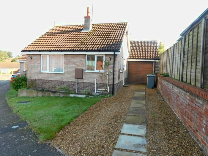 1 Bedroom Bungalow To Rent In Brambles Close, Spixworth, Norwich, NR10
